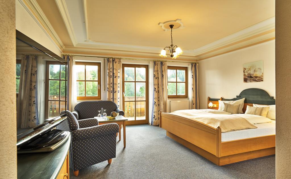 Landgasthof Schmalhofer Tittling Экстерьер фото